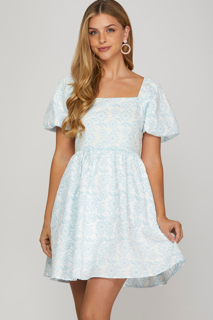 Puff sleeve baby doll jacquard dress