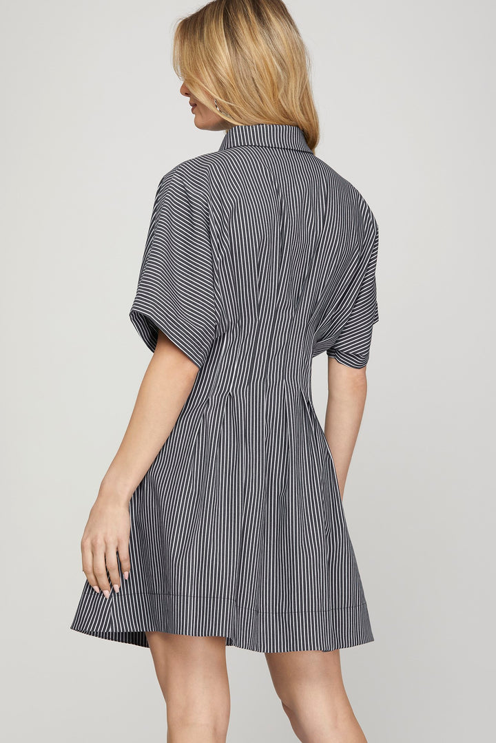 Stretched woven stripe pleated shirt dress