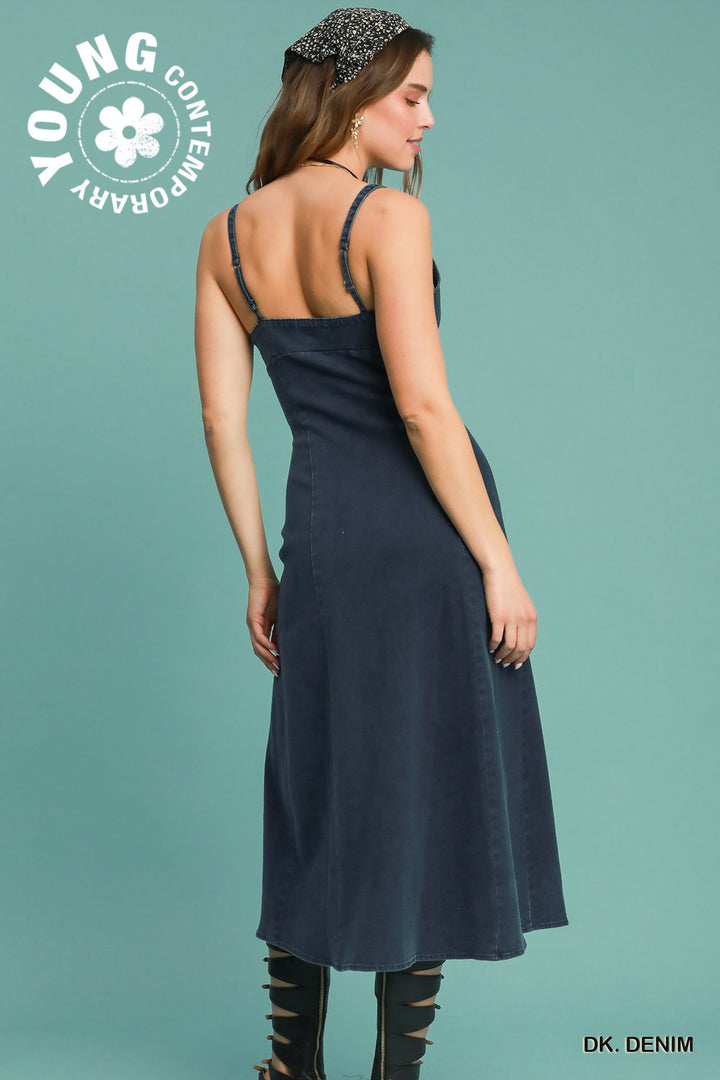 SLEEVELESS VERSATILE DENIM MIDI DRESS