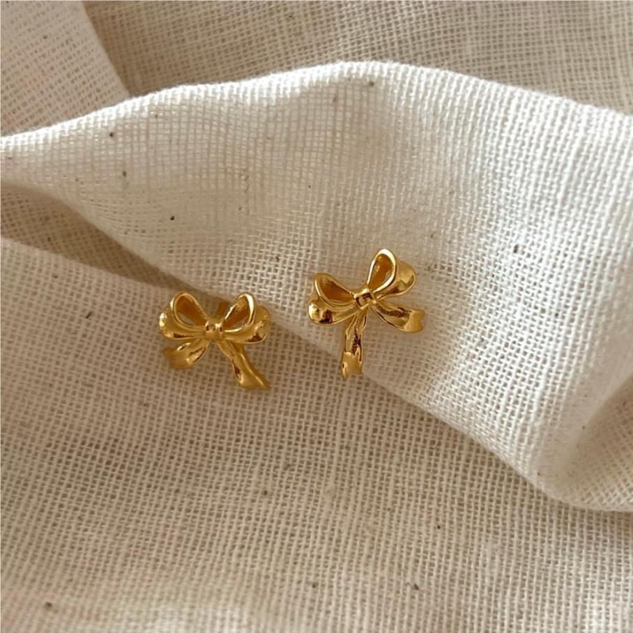 Sterling Silver Bow Knot Gold Plated Ear Studs