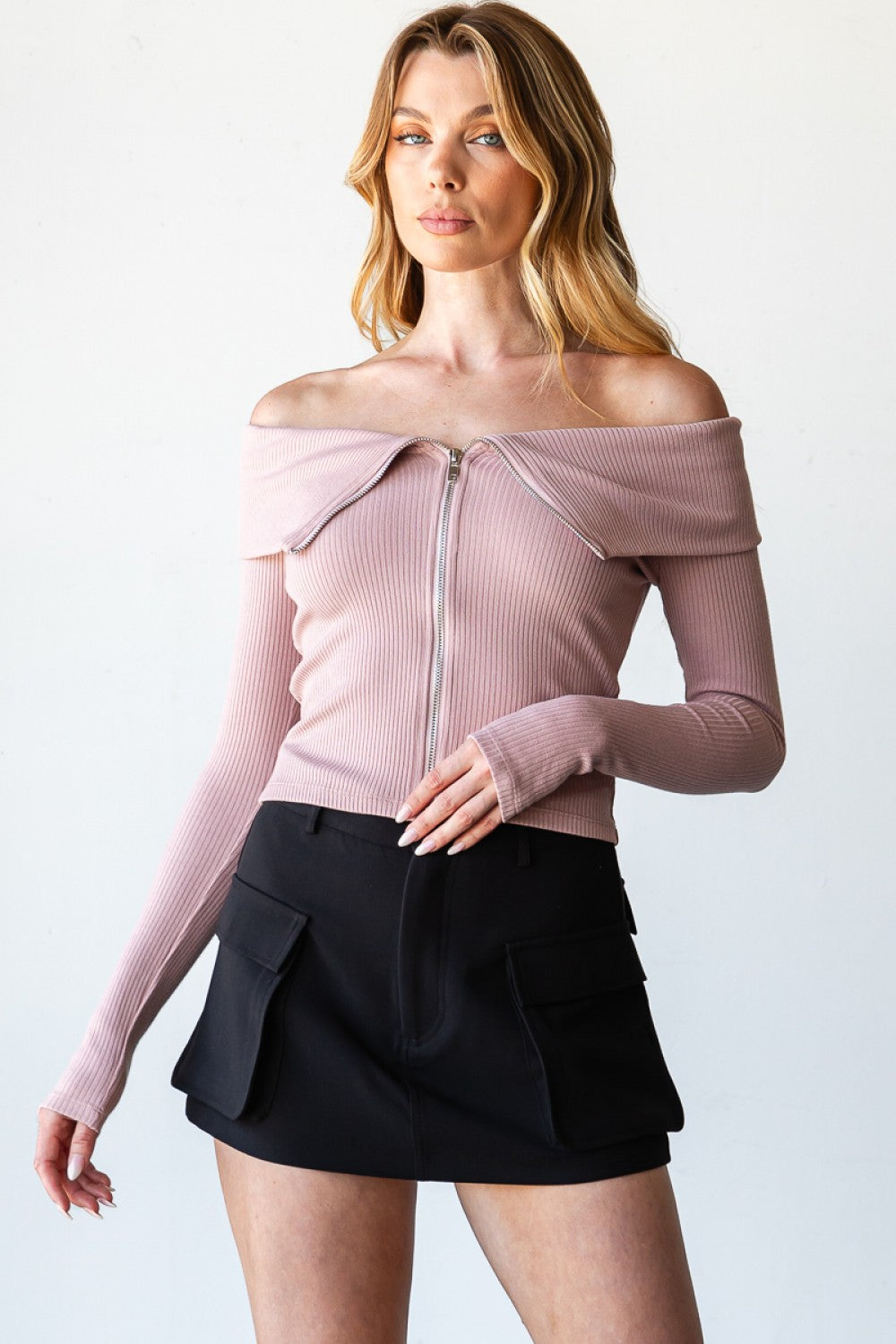 Off shoulder zipper long sleeve top