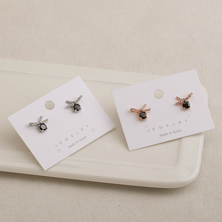 Ribbon Black Cubic Earrings